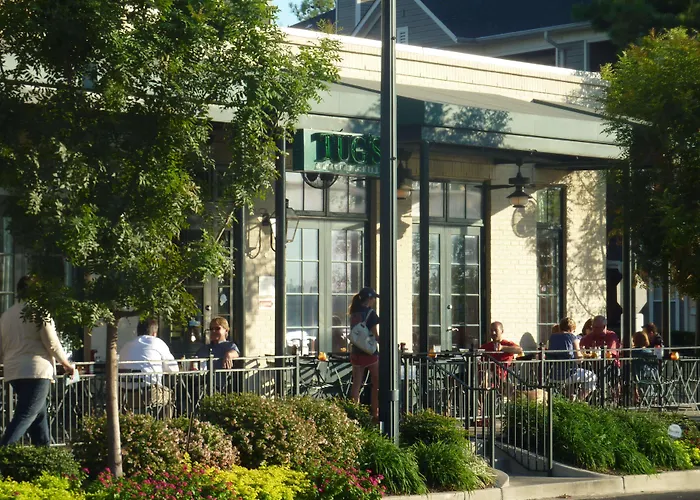 River Inn Of Harbor Town